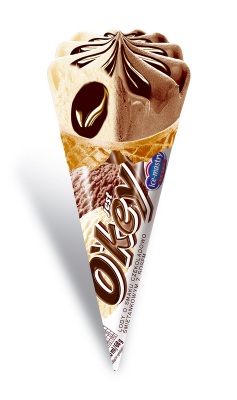 Lody o smaku czekoladowo śmietankowym z sosem czekoladowym
