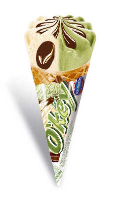 Rożek o smaku pistacjowo śmietankowym z sosem czekoladowym